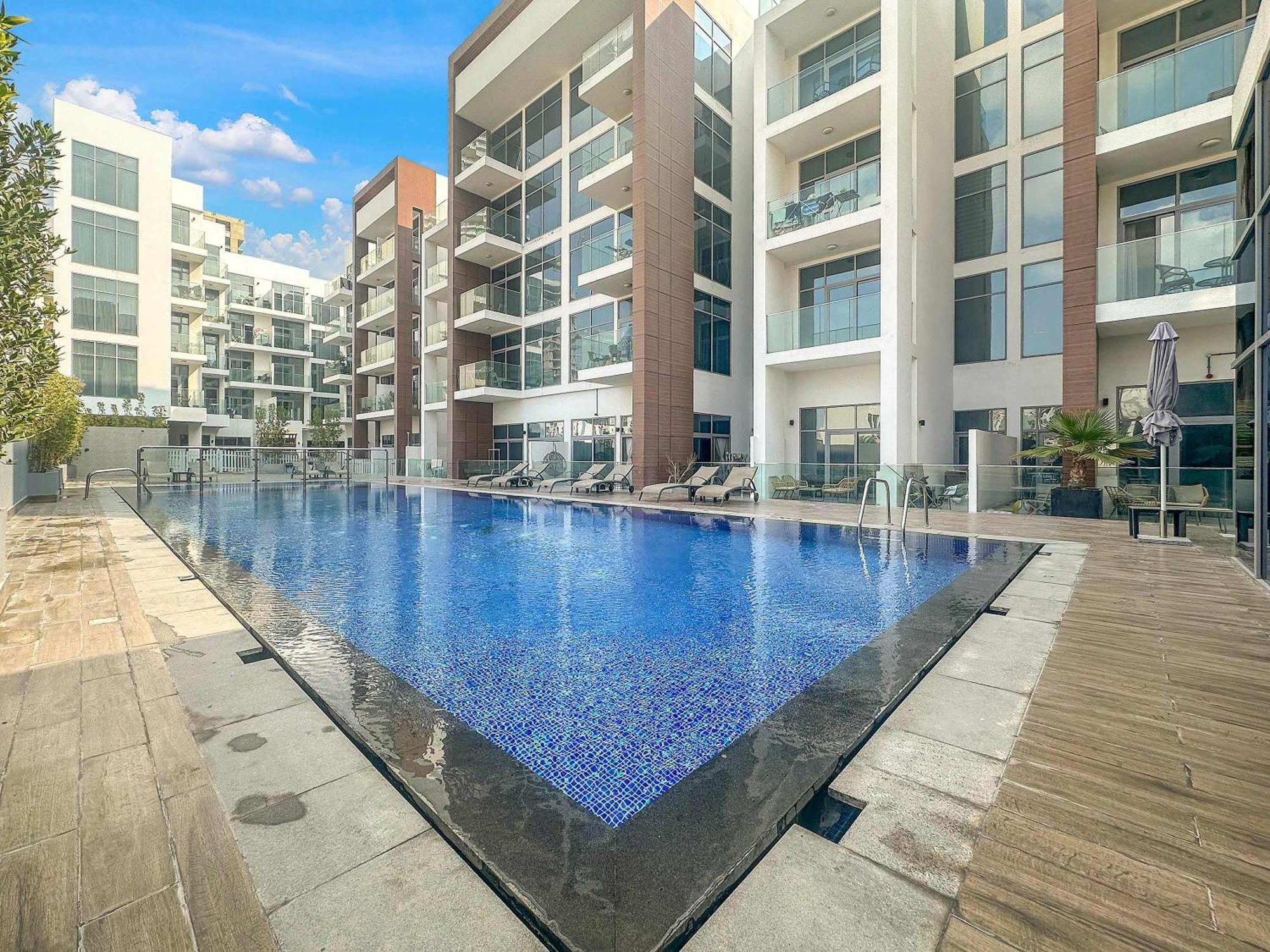 Perfect In Jvc With Pool And Gym Dubai
