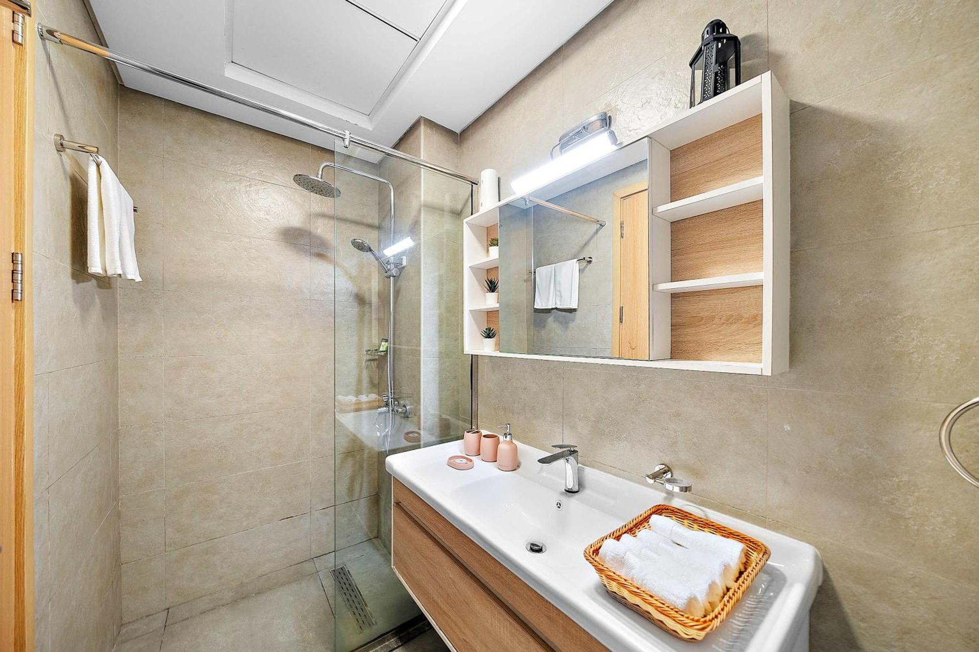 Apartment Perfect In Jvc With Pool And Gym *